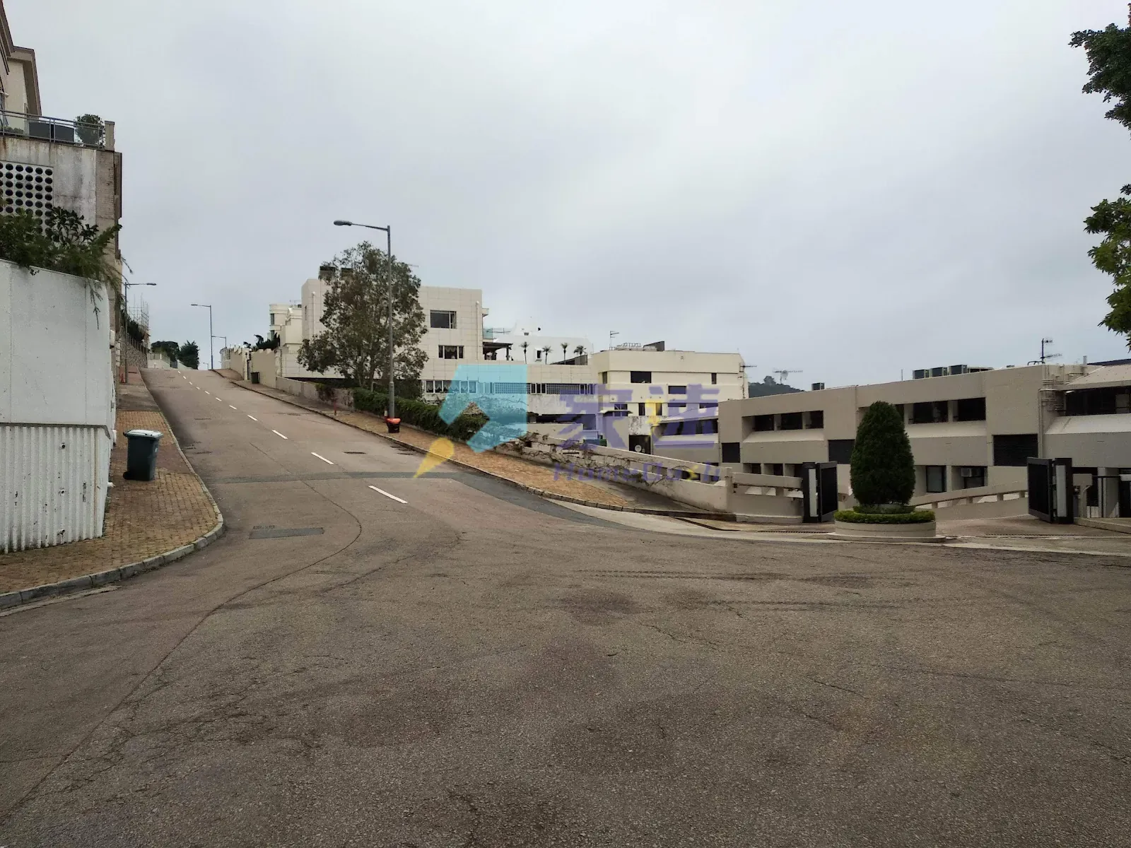 海天徑1號、舂磡角道44-50號