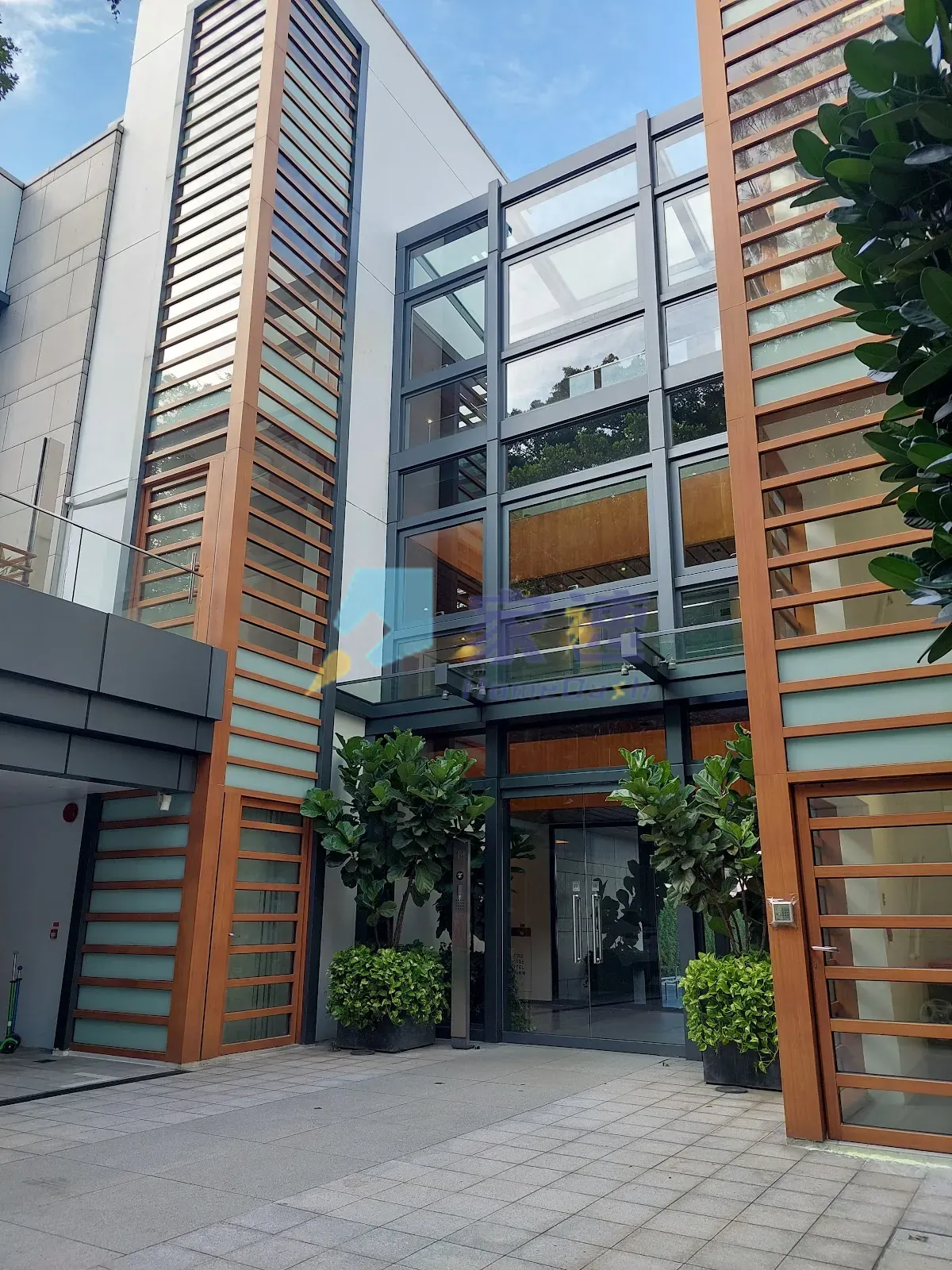 No. 14 Headland Road