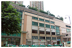 粉嶺公共圖書館所在建築外觀