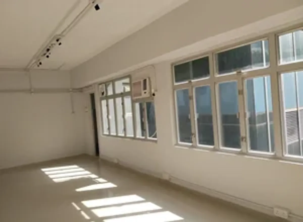 業運工業大廈 中層單位相片