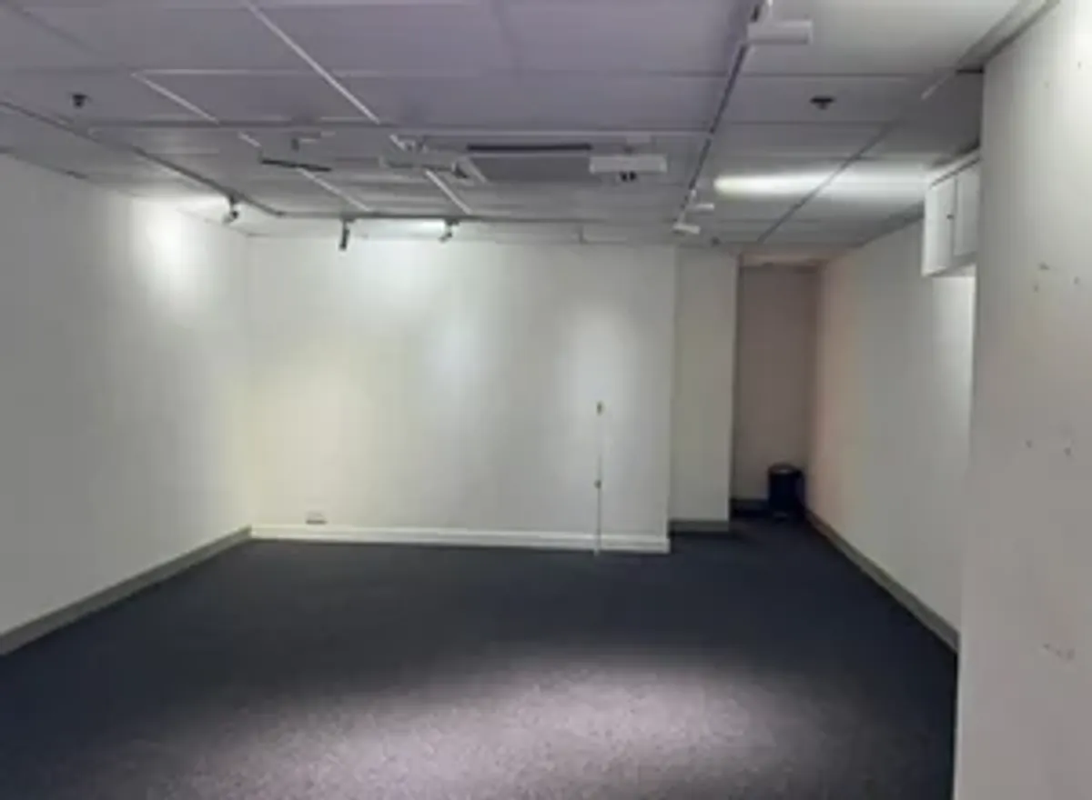 香港工業中心 A 座 中層單位相片