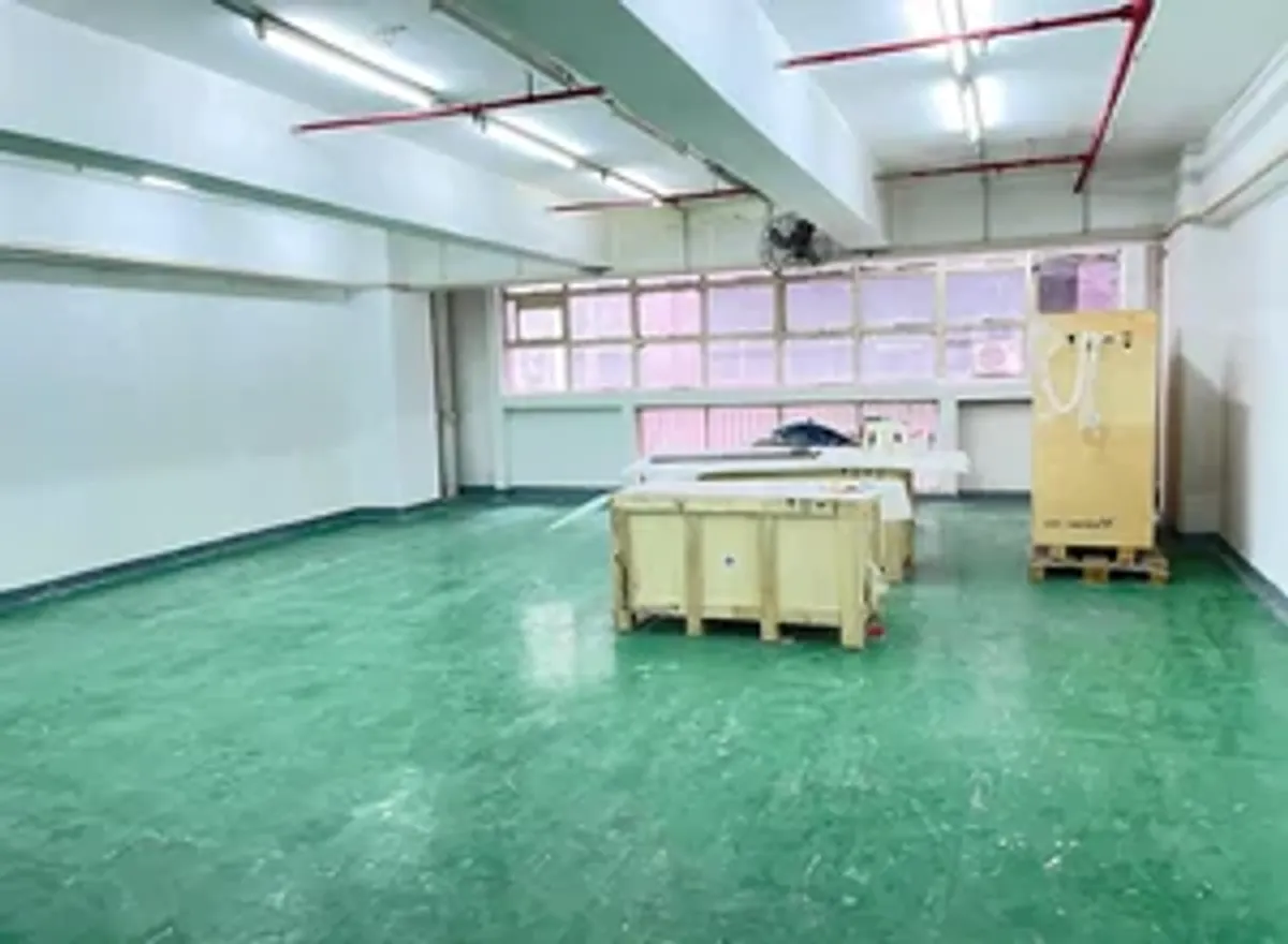 油塘工業城 A 座 中層單位相片