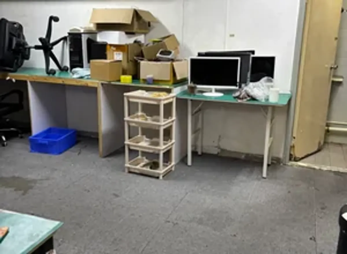 鴻泰工業大廈 中層單位相片
