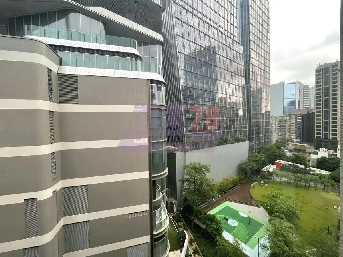 華鴻工貿中心相片 1
