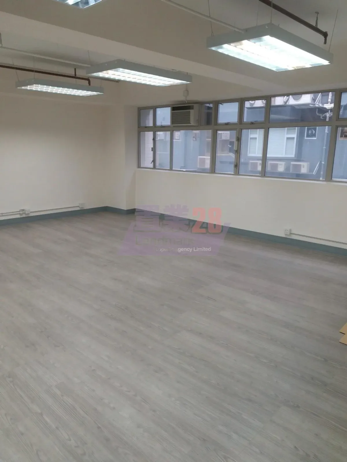 順發工業大廈相片 1